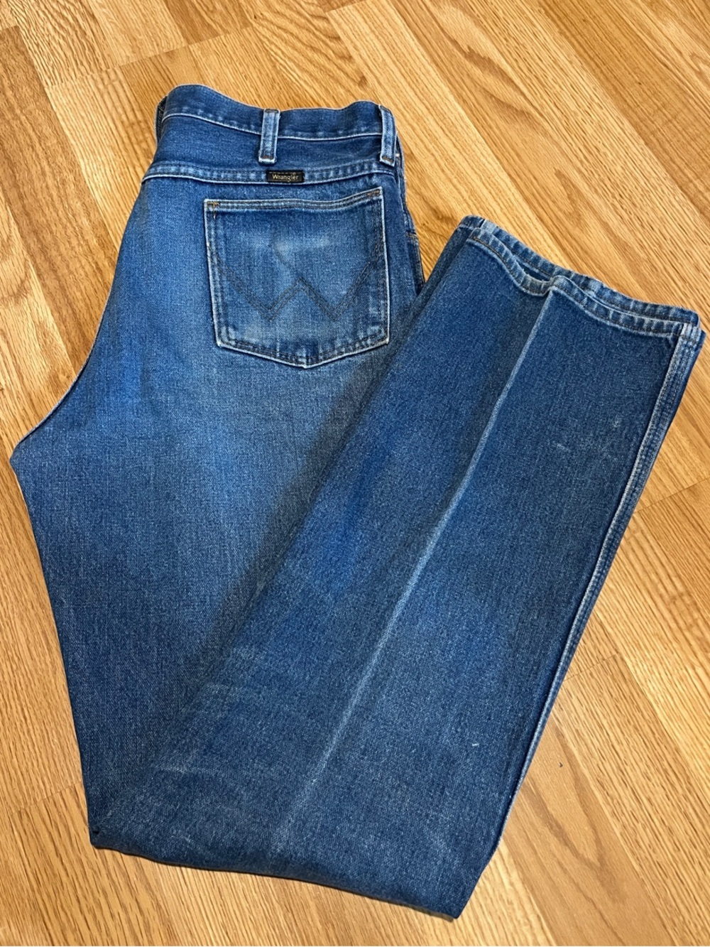 Wrangler Men's Dark Blue Straight-Leg Jeans